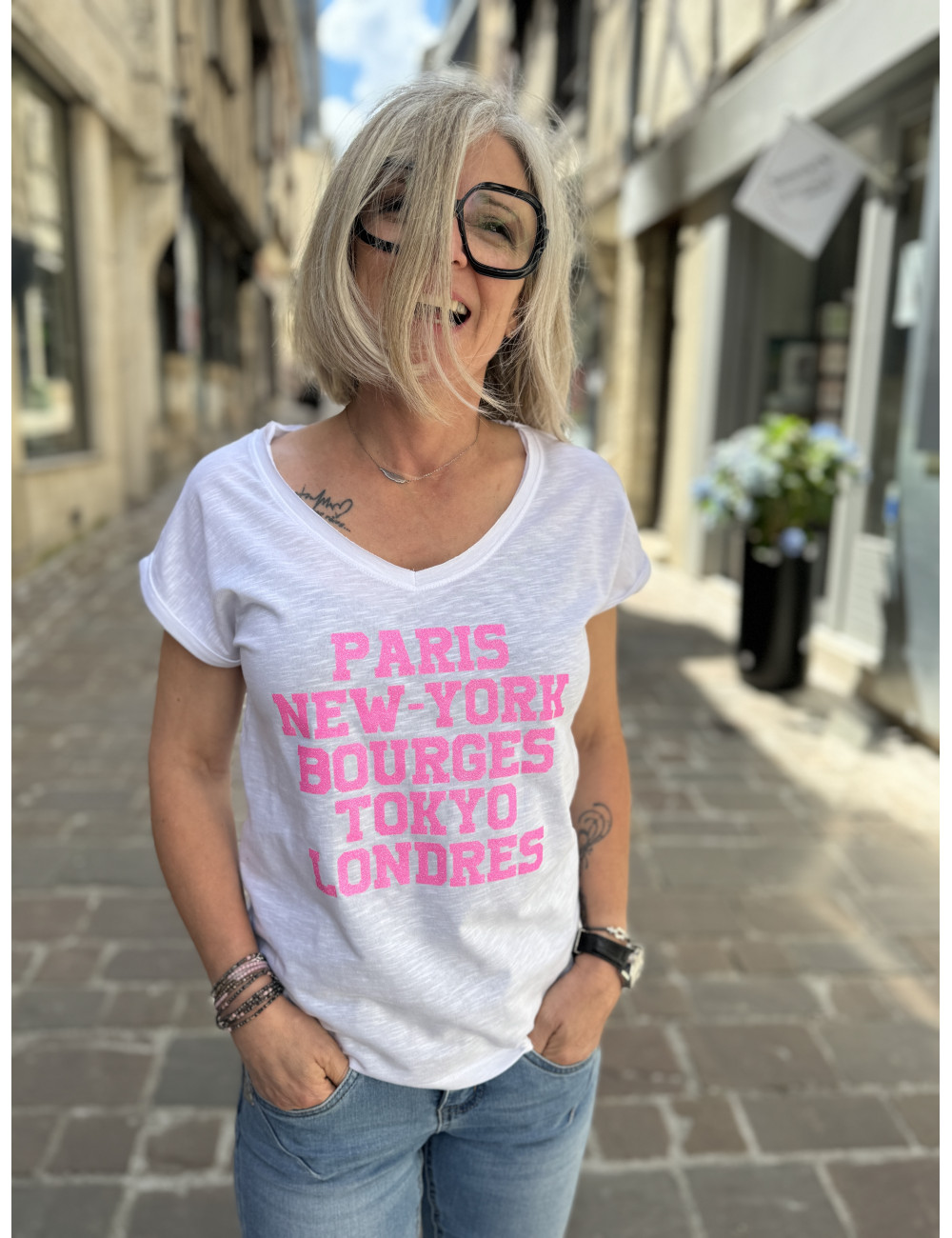 Tee shirt PARIS NEW YORK blanc pailettes rose