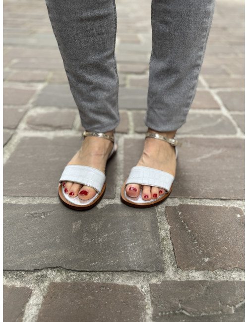 Nu pieds ATOMIC Créatis