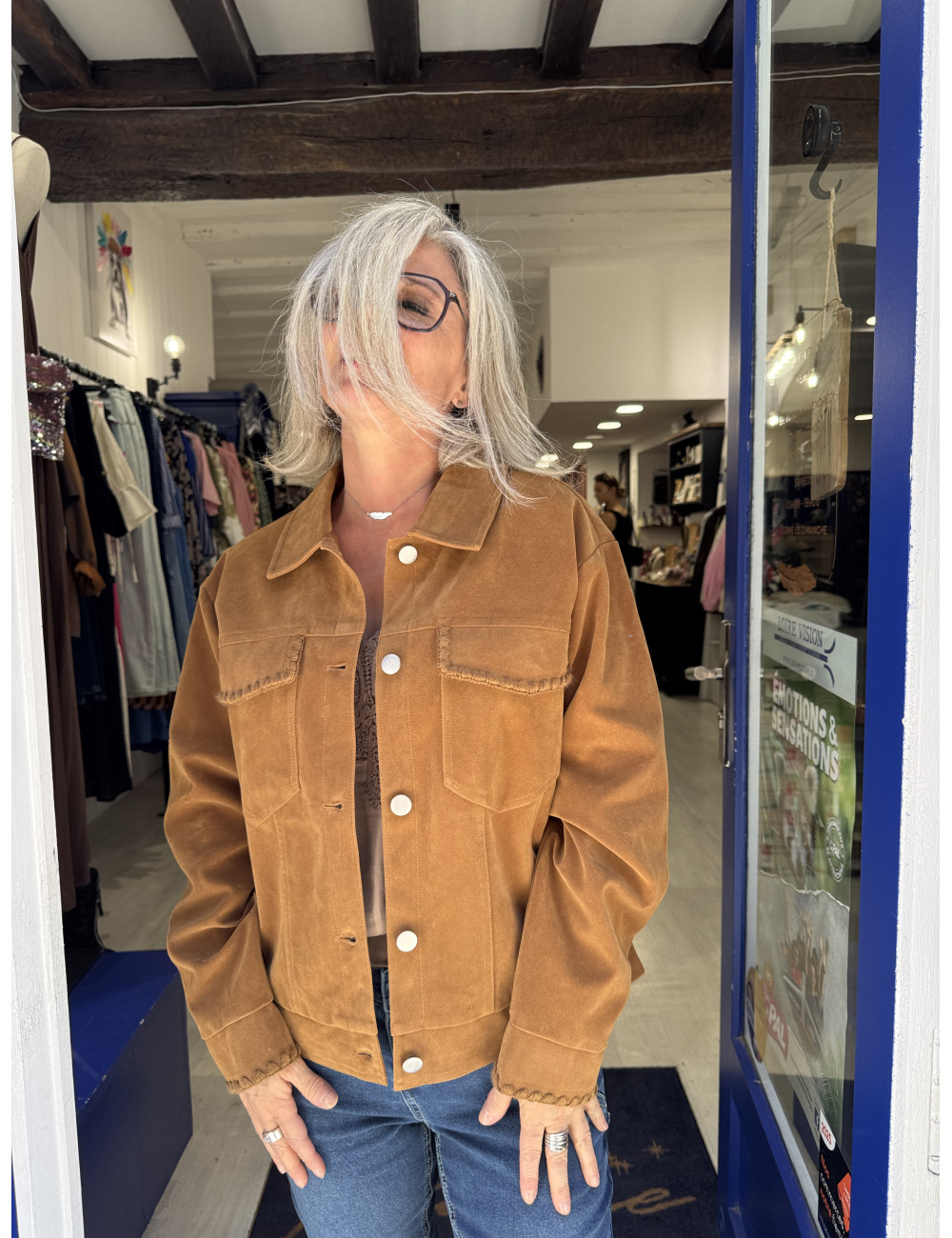 VESTE COURTE SAVE CREAM