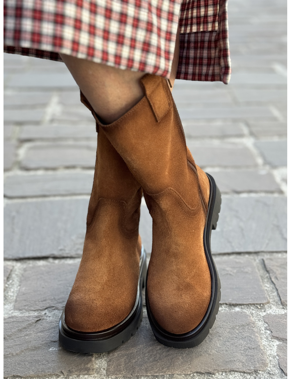 Boots camel bout rond Alisa Bianchini