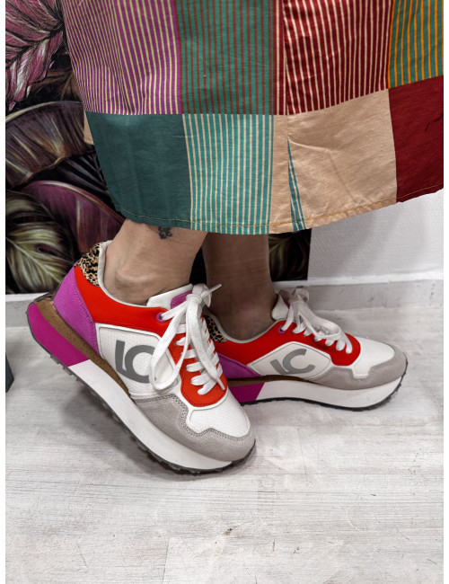 Sneakers blanches et colorées Lola Casademunt