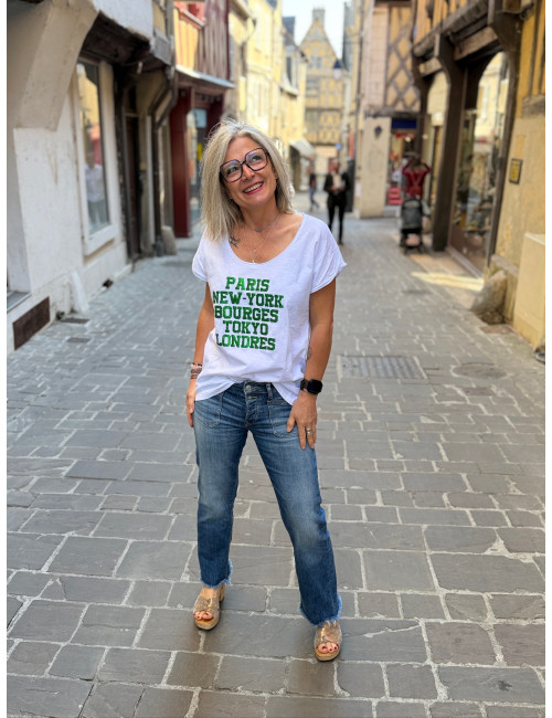Tee shirt PARIS NEW YORK BOURGES TOKYO LONDRES paillettes vertes Anouk & Ninon