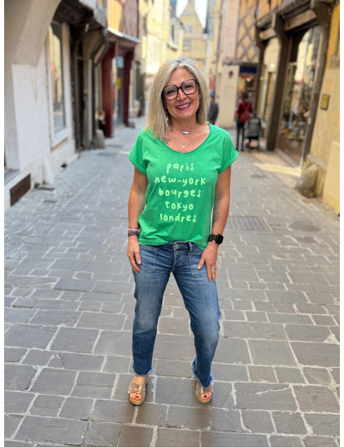 Tee shirt Paris New York Bourges neon fond vert