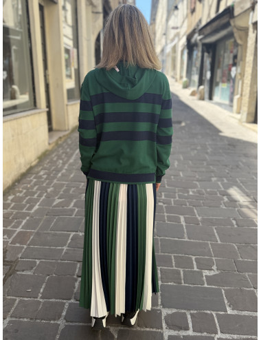 Pull vert à capuche Lola casademunt