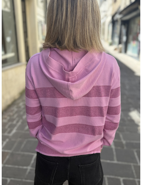 Pull rose à capuche Lola casademunt