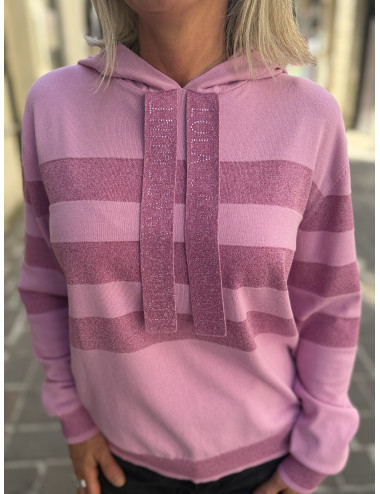Pull rose à capuche Lola casademunt