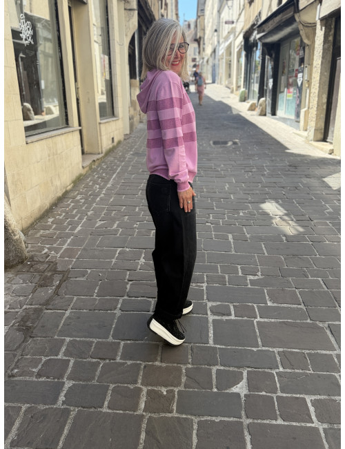 Pull rose à capuche Lola casademunt