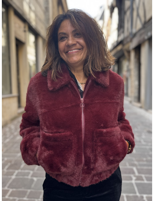 Blouson court fourrure synthétique ISLA porto red King Louie