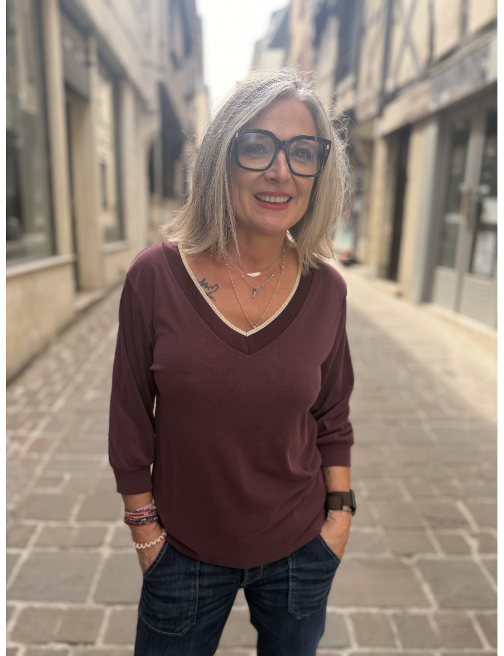 Tee shirt TICKA col V burgundy Le Temps Des Cerises