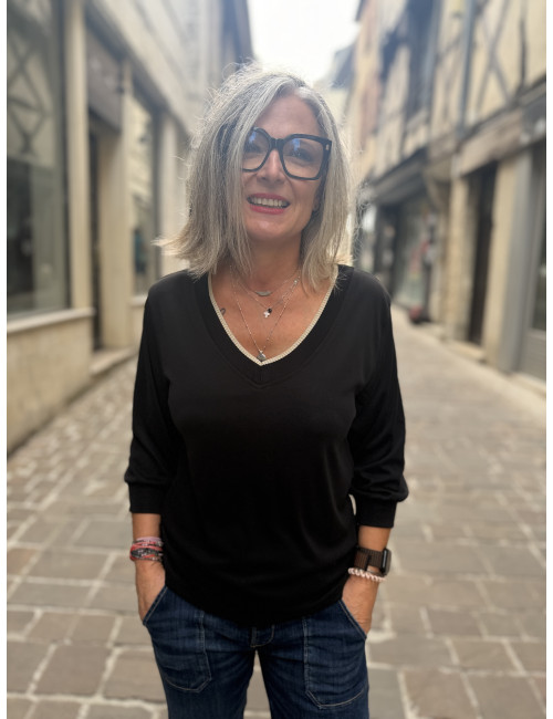 Tee shirt TICKA col V noir Le Temps Des Cerises