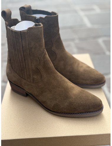 BOOTS LARS SMS