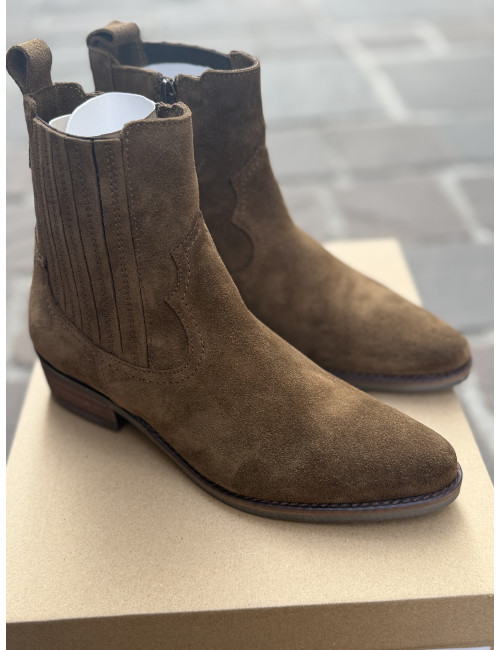 BOOTS LARS SMS