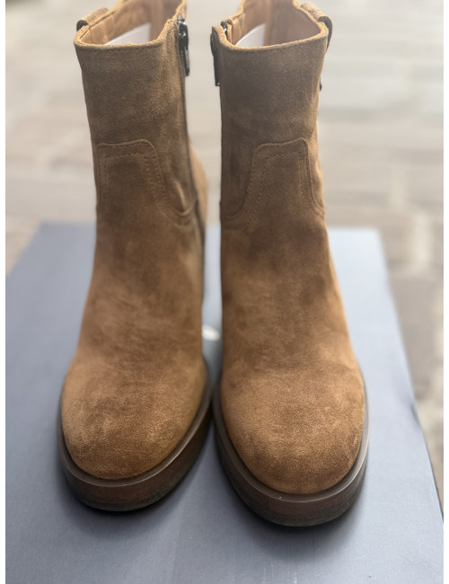 Boots ORVANE camel Aliwell