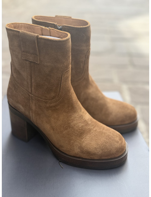 Boots ORVANE camel Aliwell