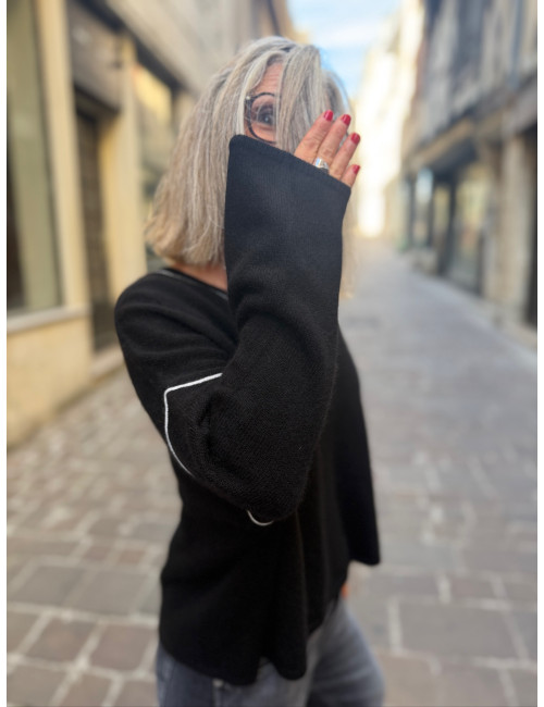 Pull KEITH black Karma Koma