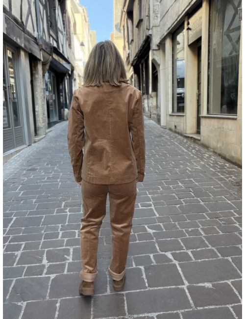 Veste VICHY velours camel Etymologie