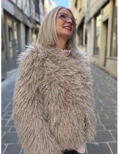 Veste NADY en poil synthétique
