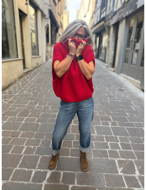 Pull DOUDOU red karma Koma